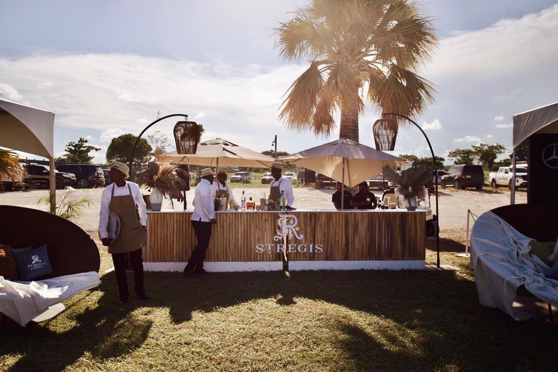 075127D5-7903-4027-AC33-D2AFED6702BE