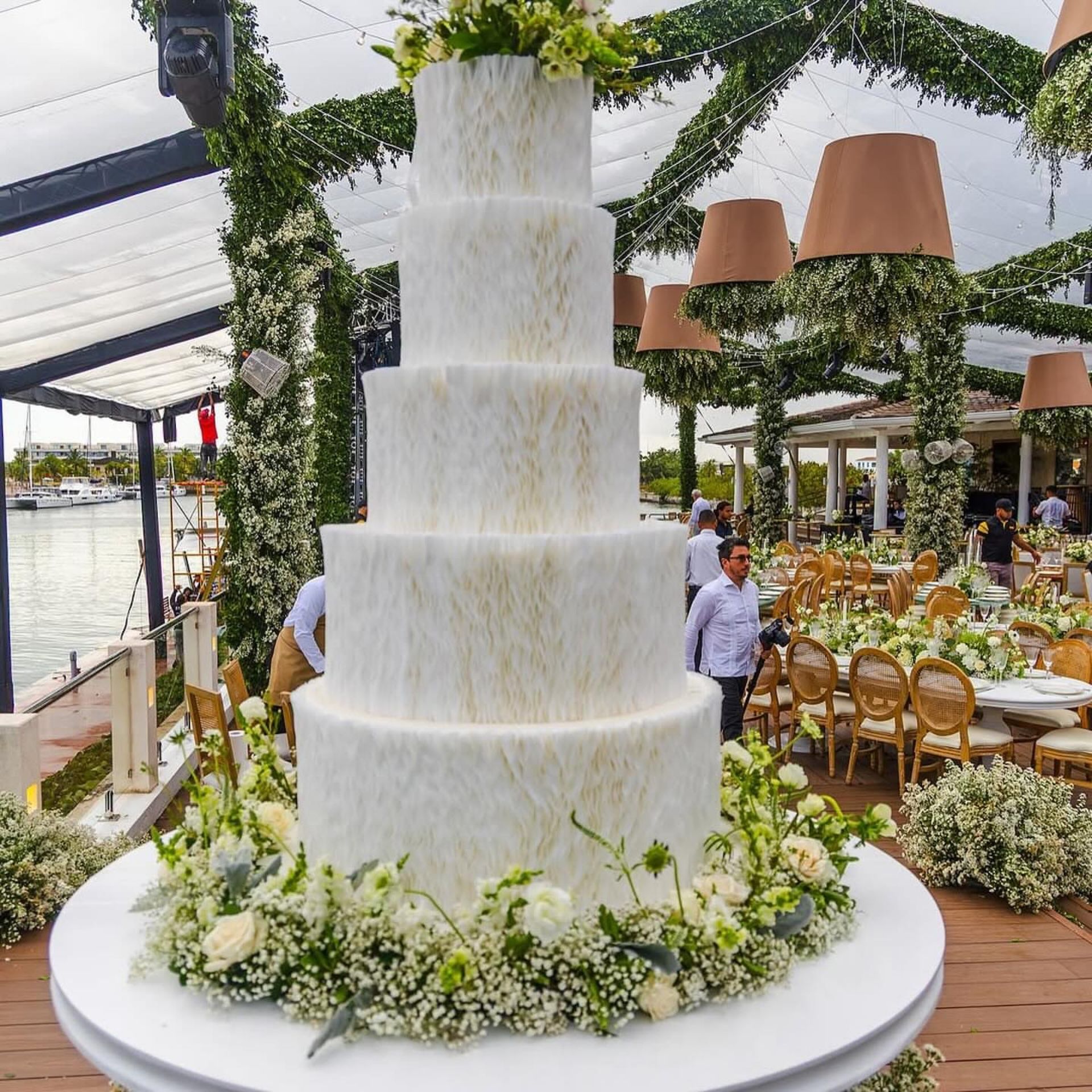 BF05A5F2-8B62-4739-82E2-4F312FAADB46