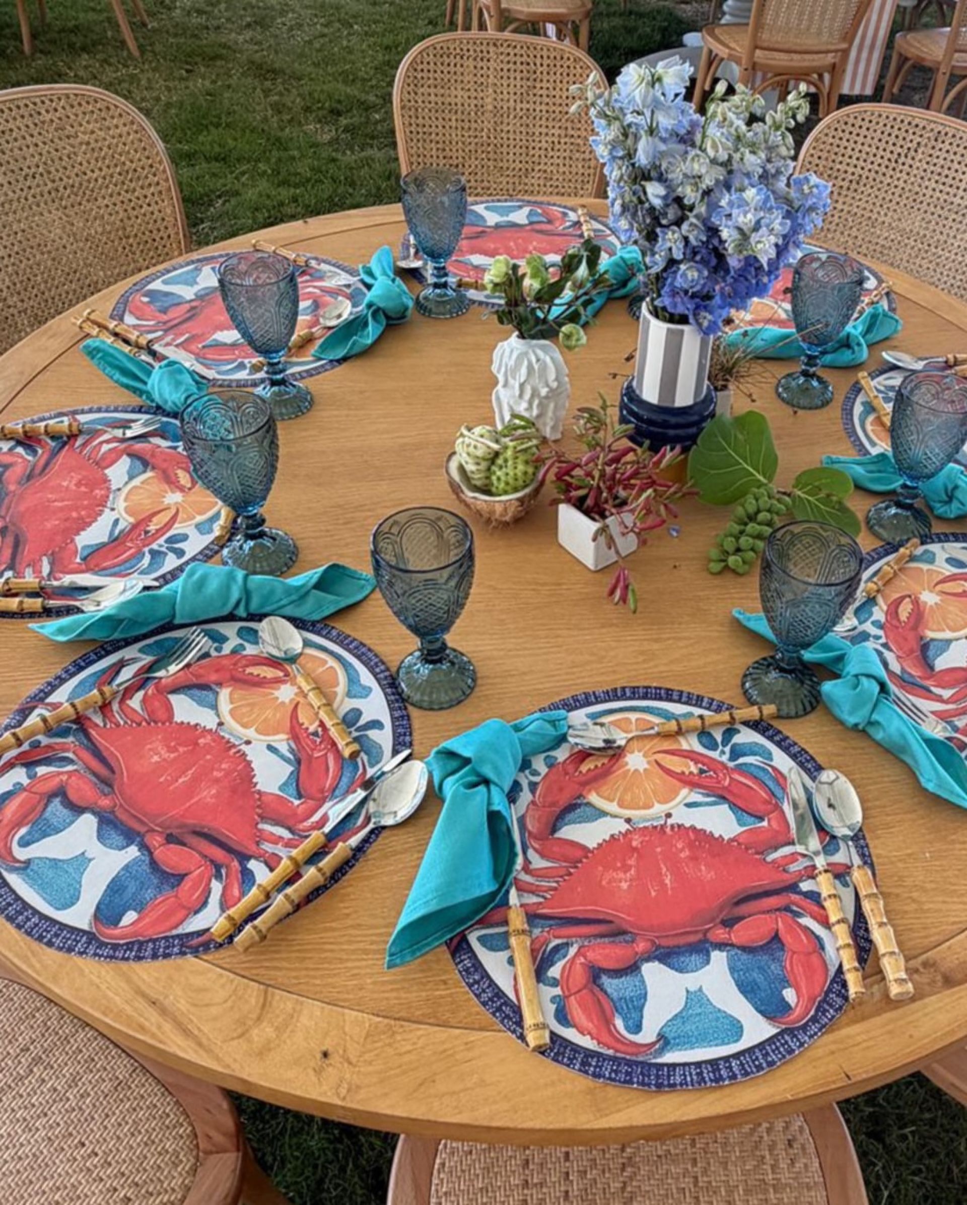 E60EE70B-6F86-4AAF-9543-88F54F8A2440